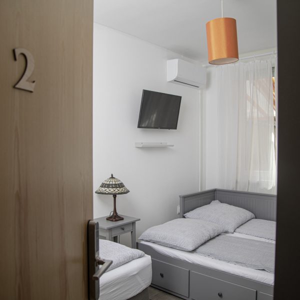 2es 2