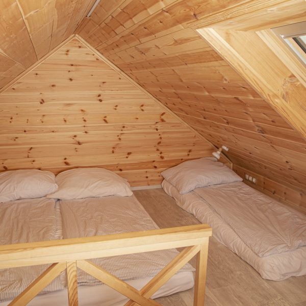 apartman padlástere